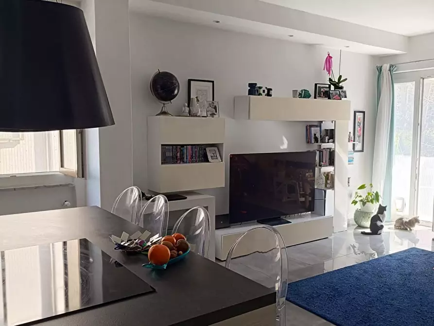 Immagine 8 di Appartamento in vendita  a Carrara