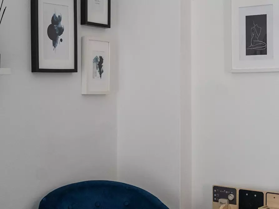 Immagine 40 di Appartamento in vendita  a Carrara