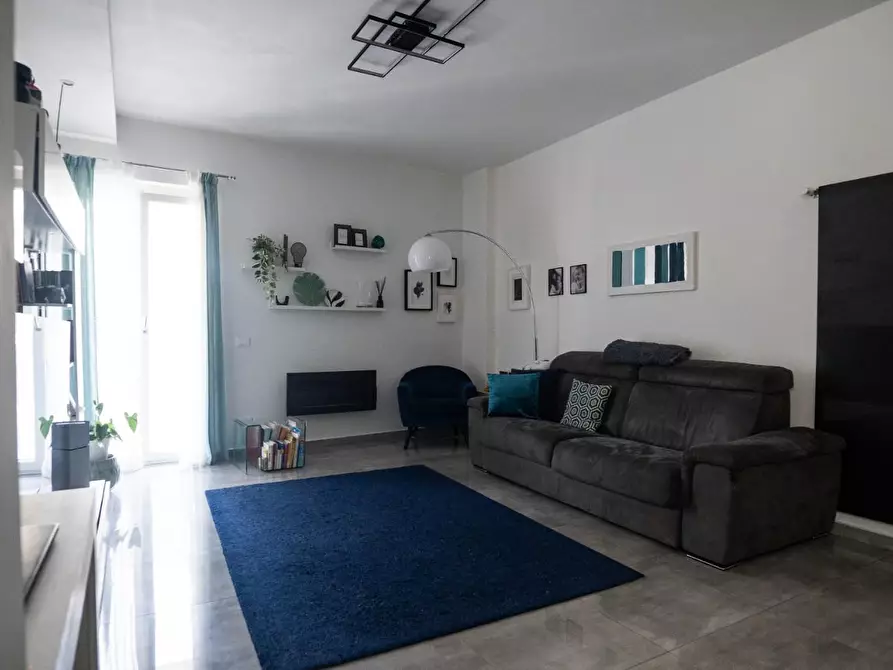 Immagine 5 di Appartamento in vendita  a Carrara