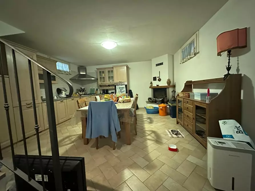 Immagine 12 di Villa in vendita  a San Giuliano Terme