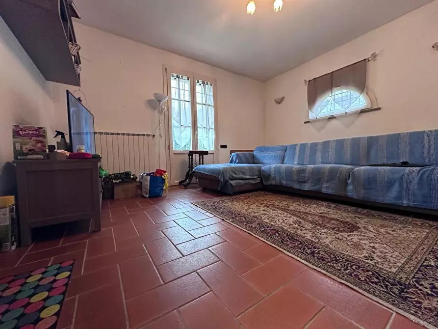 Immagine 9 di Villa in vendita  a San Giuliano Terme