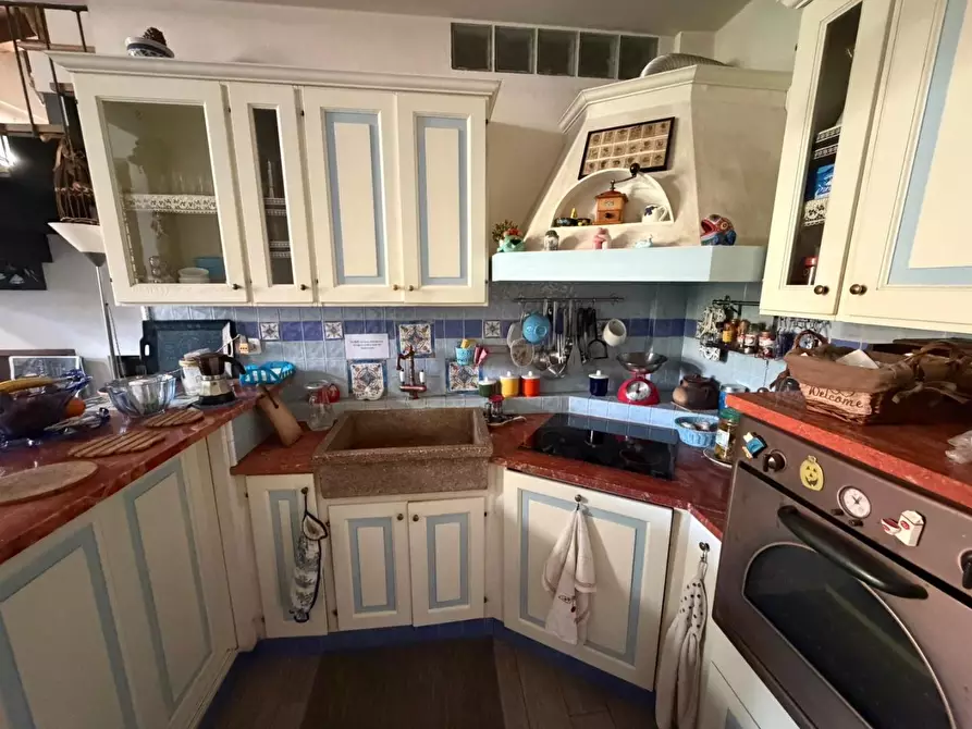Immagine 5 di Casa semindipendente in affitto  a Pietrasanta