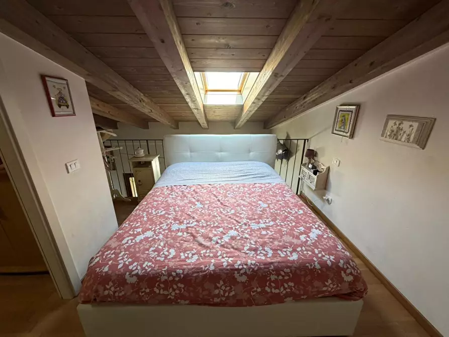 Immagine 13 di Casa semindipendente in affitto  a Pietrasanta