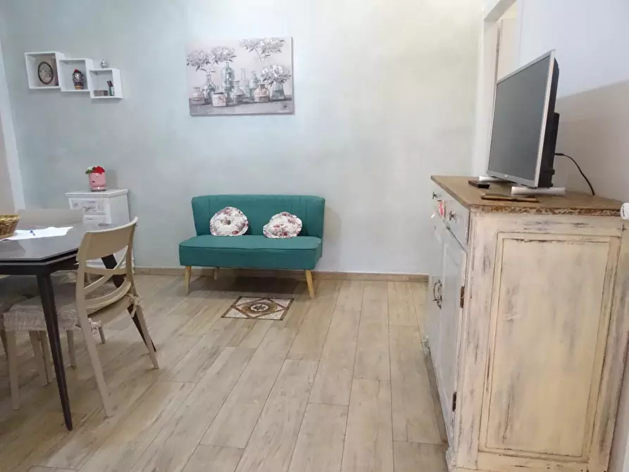 Immagine 14 di Appartamento in vendita  a Campi Bisenzio