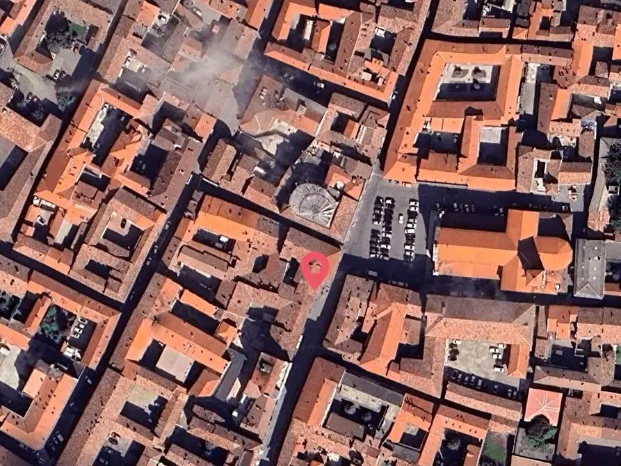 Immagine 5 di Negozio in vendita  a Valenza