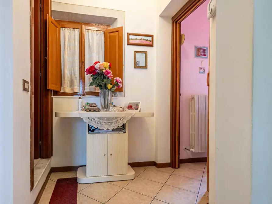 Immagine 13 di Appartamento in vendita  a Cascina