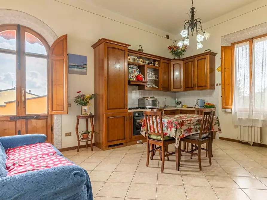 Immagine 1 di Appartamento in vendita  a Cascina