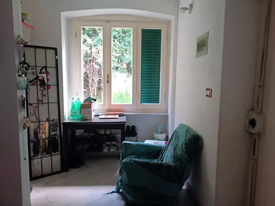 Immagine 2 di Appartamento in vendita  a Montignoso