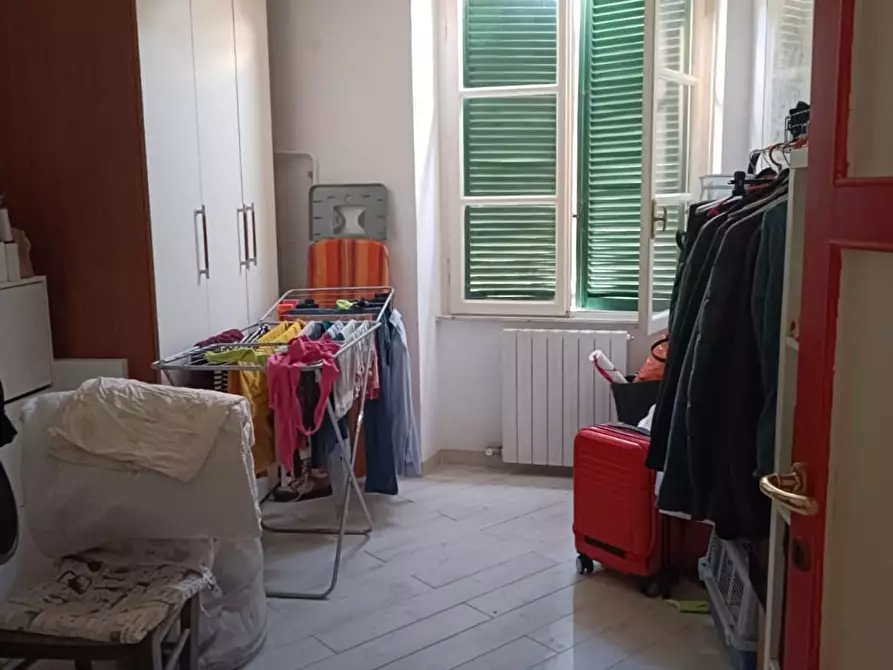 Immagine 5 di Appartamento in vendita  a Montignoso