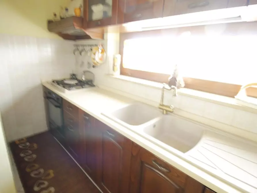 Immagine 5 di Appartamento in vendita  a Colle Di Val D'elsa