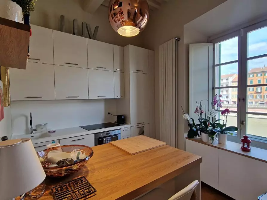 Immagine 30 di Appartamento in vendita  a Pisa