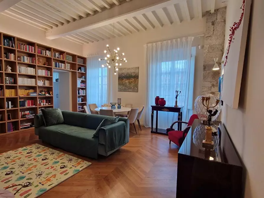Immagine 9 di Appartamento in vendita  a Pisa