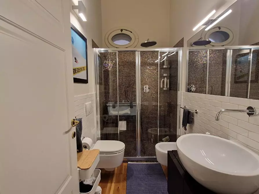 Immagine 38 di Appartamento in vendita  a Pisa