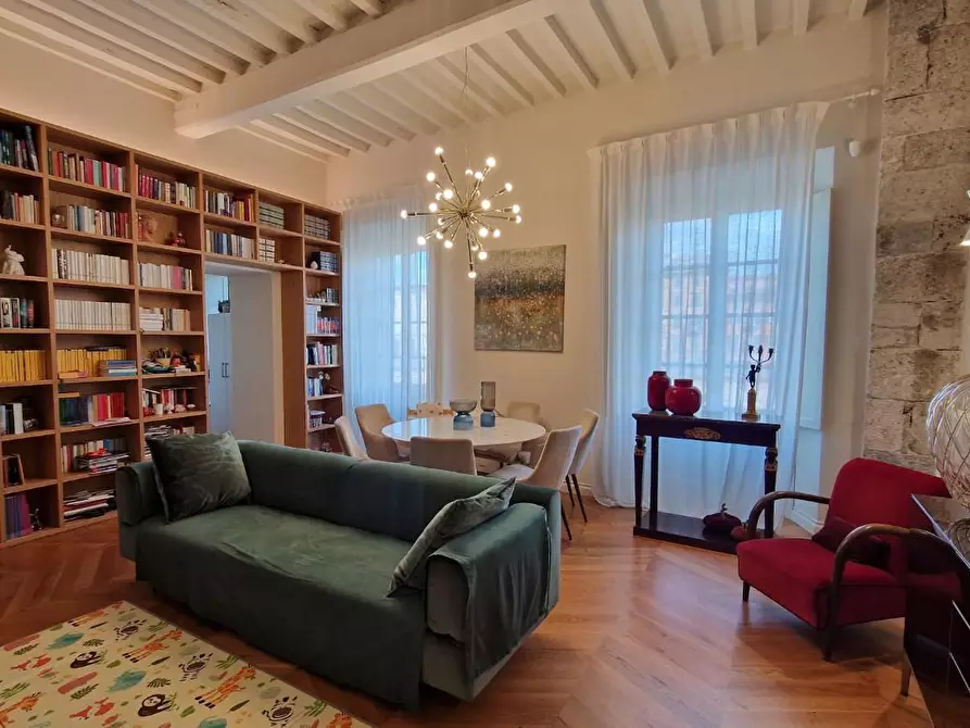 Immagine 12 di Appartamento in vendita  a Pisa