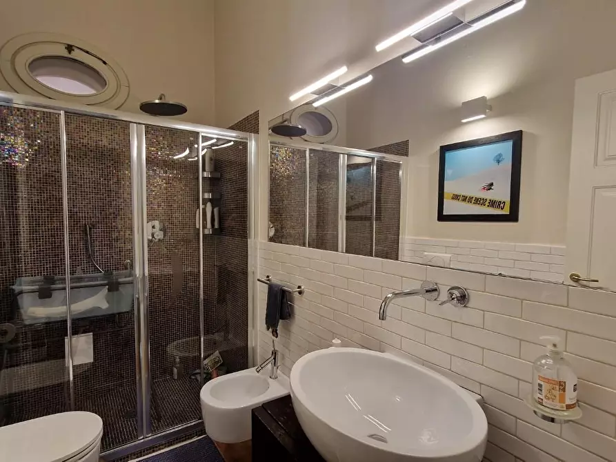 Immagine 40 di Appartamento in vendita  a Pisa