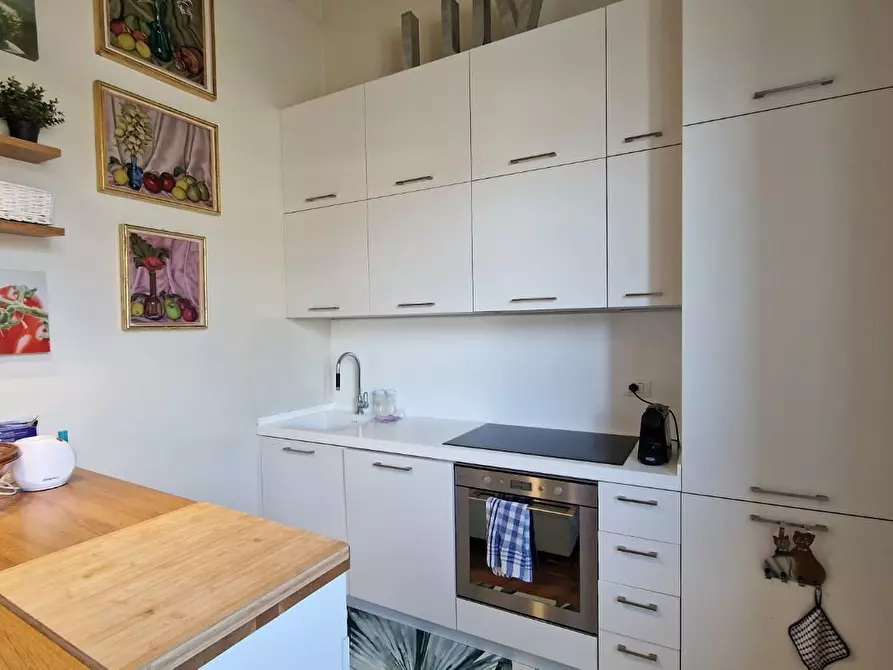 Immagine 28 di Appartamento in vendita  a Pisa