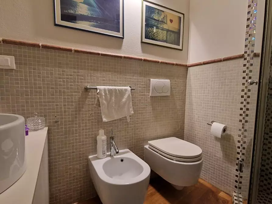 Immagine 57 di Appartamento in vendita  a Pisa