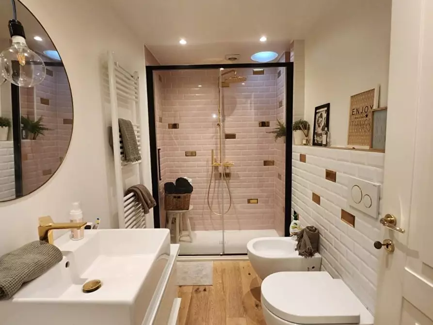 Immagine 18 di Appartamento in vendita  a Empoli