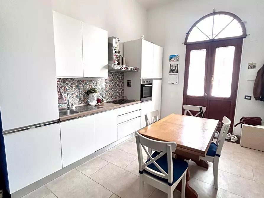 Immagine 4 di Appartamento in vendita  a Pisa