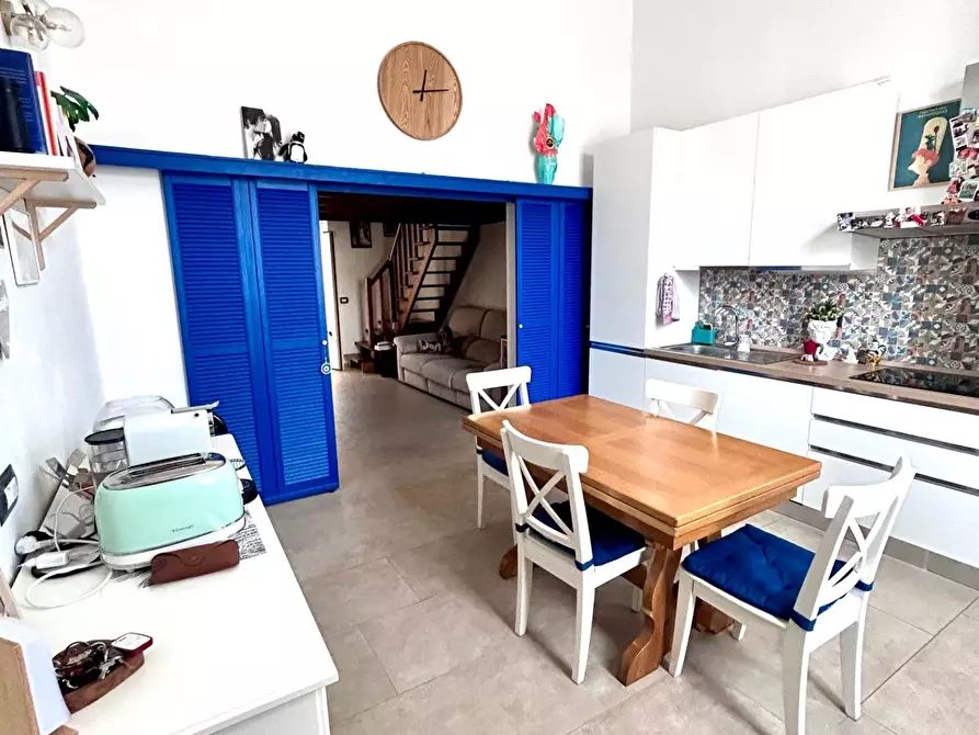 Immagine 2 di Appartamento in vendita  a Pisa