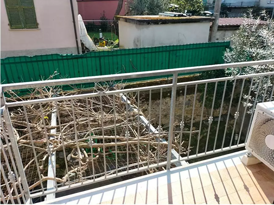 Immagine 14 di Appartamento in vendita  a Ameglia