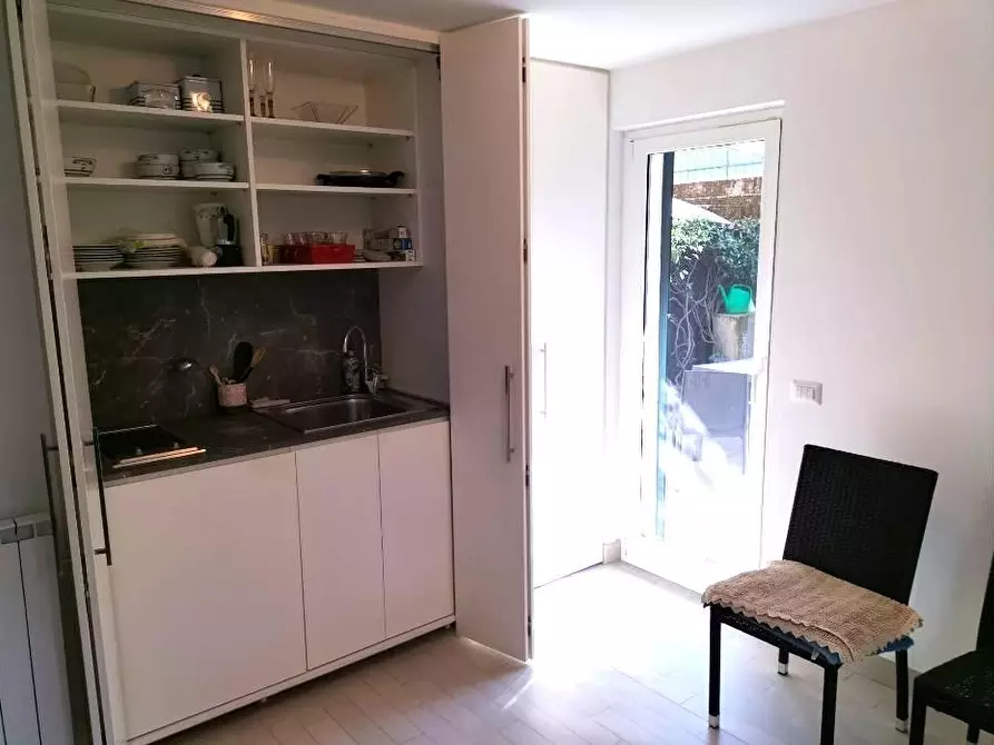 Immagine 32 di Appartamento in vendita  a Ameglia