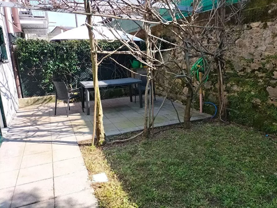 Immagine 26 di Appartamento in vendita  a Ameglia