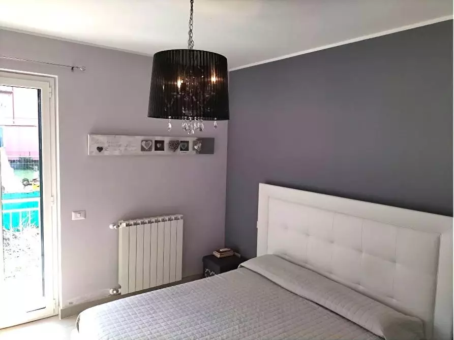 Immagine 13 di Appartamento in vendita  a Ameglia