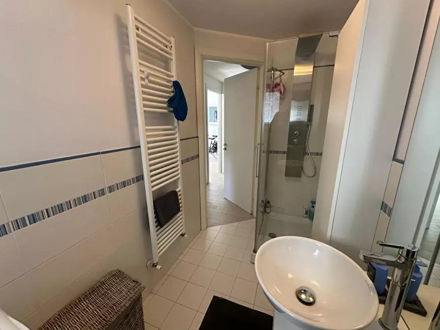 Immagine 69 di Appartamento in vendita  a Ameglia