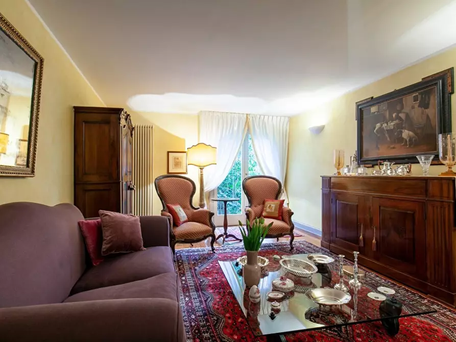 Immagine 12 di Villa in vendita  a San Giuliano Terme