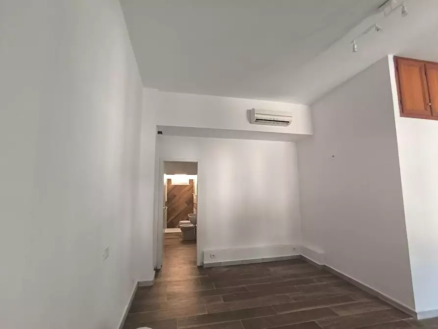 Immagine 6 di Ufficio in affitto  a Pisa