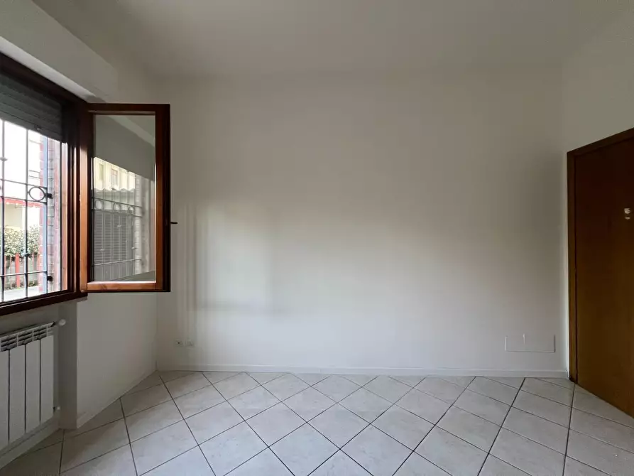 Immagine 19 di Appartamento in vendita  a Empoli