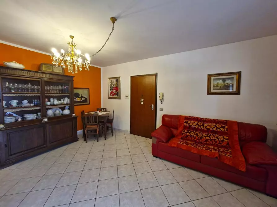 Immagine 13 di Appartamento in vendita  a Campiglia Marittima