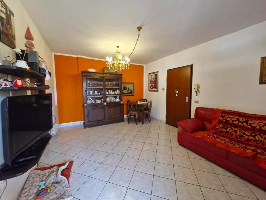 Immagine 4 di Appartamento in vendita  a Campiglia Marittima