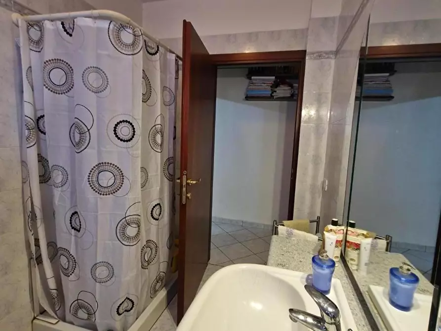 Immagine 21 di Appartamento in vendita  a Campiglia Marittima