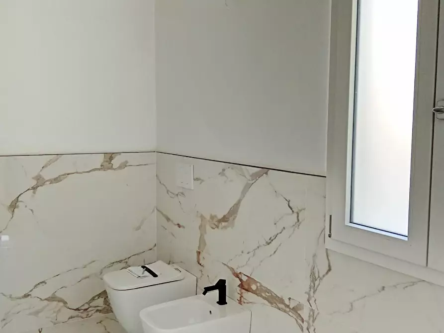 Immagine 2 di Terratetto in vendita  a Cascina