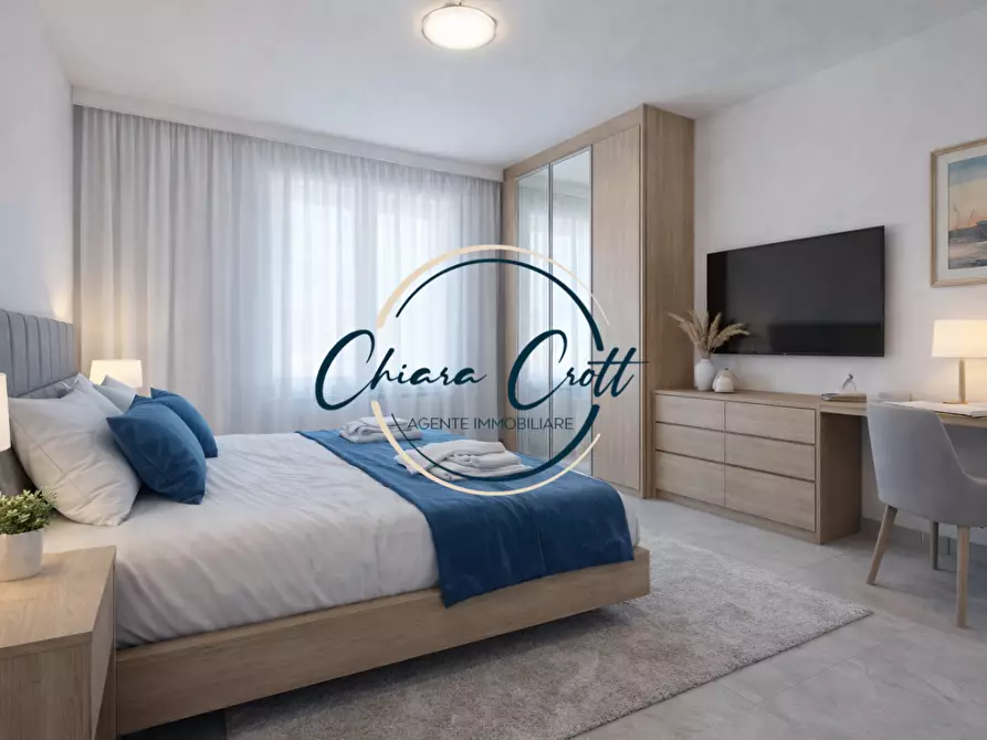 Immagine 11 di Porzione di casa in vendita  a Livorno