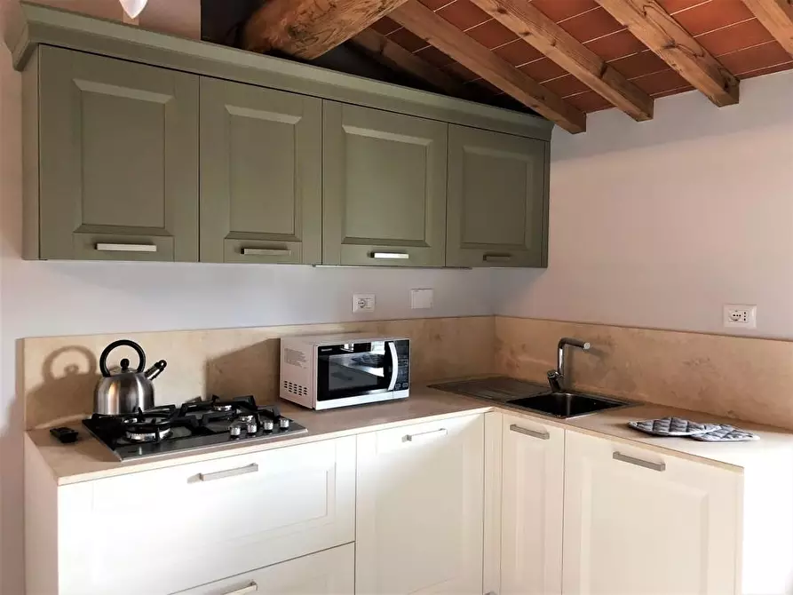 Immagine 4 di Appartamento in affitto  a San Gimignano