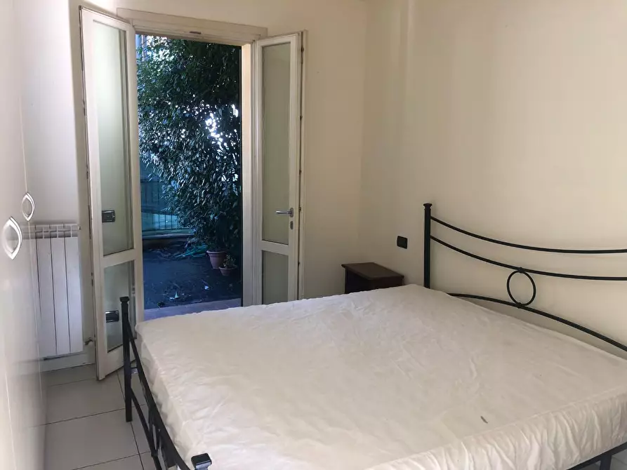 Immagine 5 di Appartamento in vendita  a Lucca