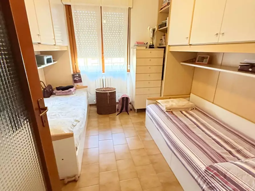 Immagine 16 di Appartamento in vendita  a Massa