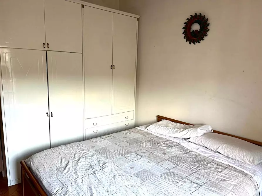 Immagine 11 di Appartamento in vendita  a Massa