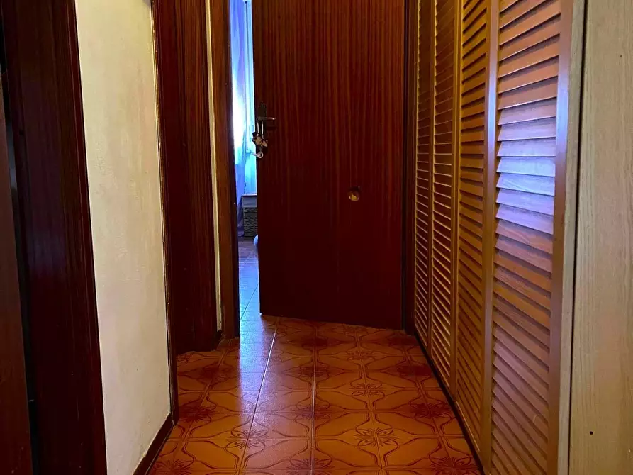 Immagine 8 di Appartamento in vendita  a Massa