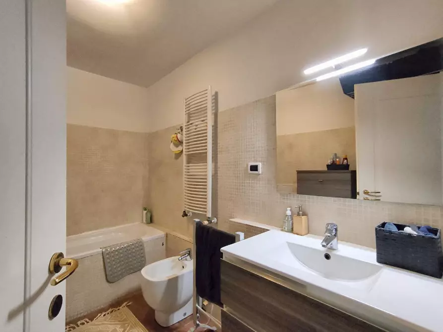 Immagine 28 di Terratetto in vendita  a San Giuliano Terme