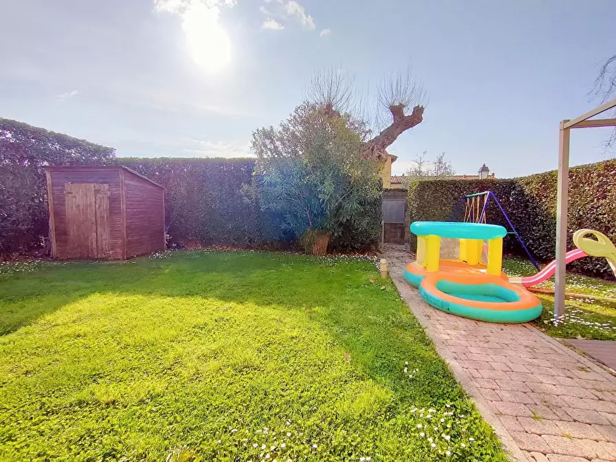 Immagine 8 di Terratetto in vendita  a San Giuliano Terme