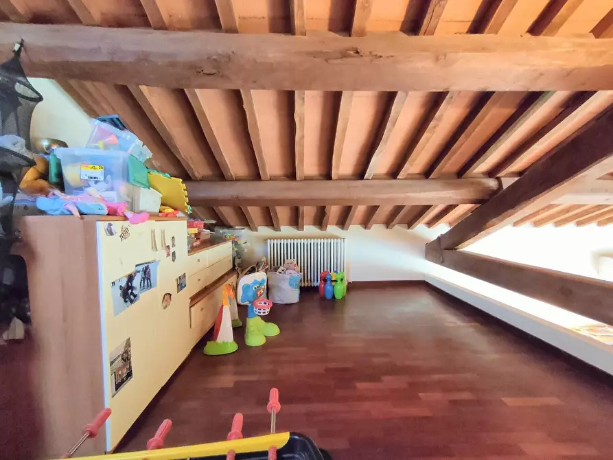 Immagine 29 di Terratetto in vendita  a San Giuliano Terme