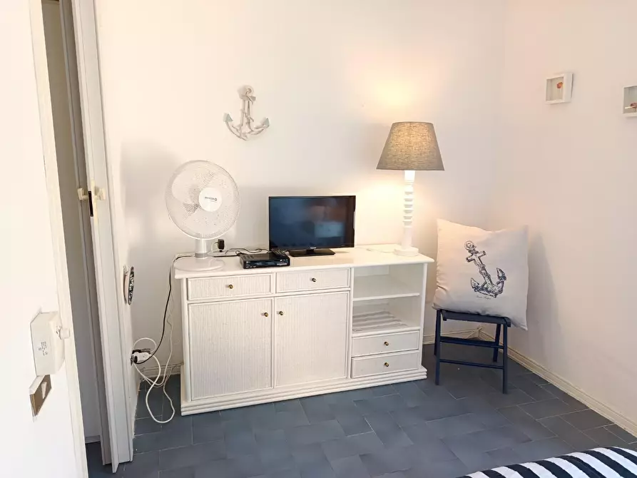 Immagine 5 di Appartamento in vendita  a Rosignano Marittimo