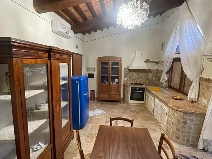 Immagine 19 di Appartamento in affitto  a Vicopisano