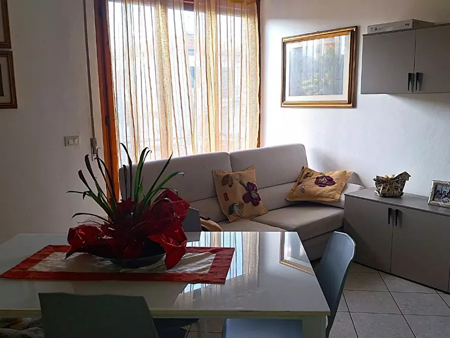 Immagine 2 di Appartamento in vendita  a San Giuliano Terme