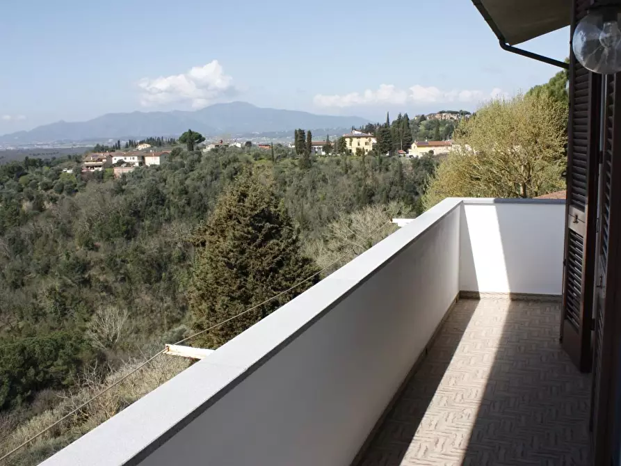 Immagine 19 di Appartamento in vendita  a Montopoli In Val D'arno