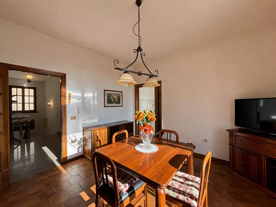 Immagine 12 di Appartamento in vendita  a Montopoli In Val D'arno